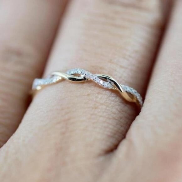 NEW 18K ROSE GOLD DIAMOND ETERNITY RING, CUTE RING, SHINY RING. - Picture 2 of 5